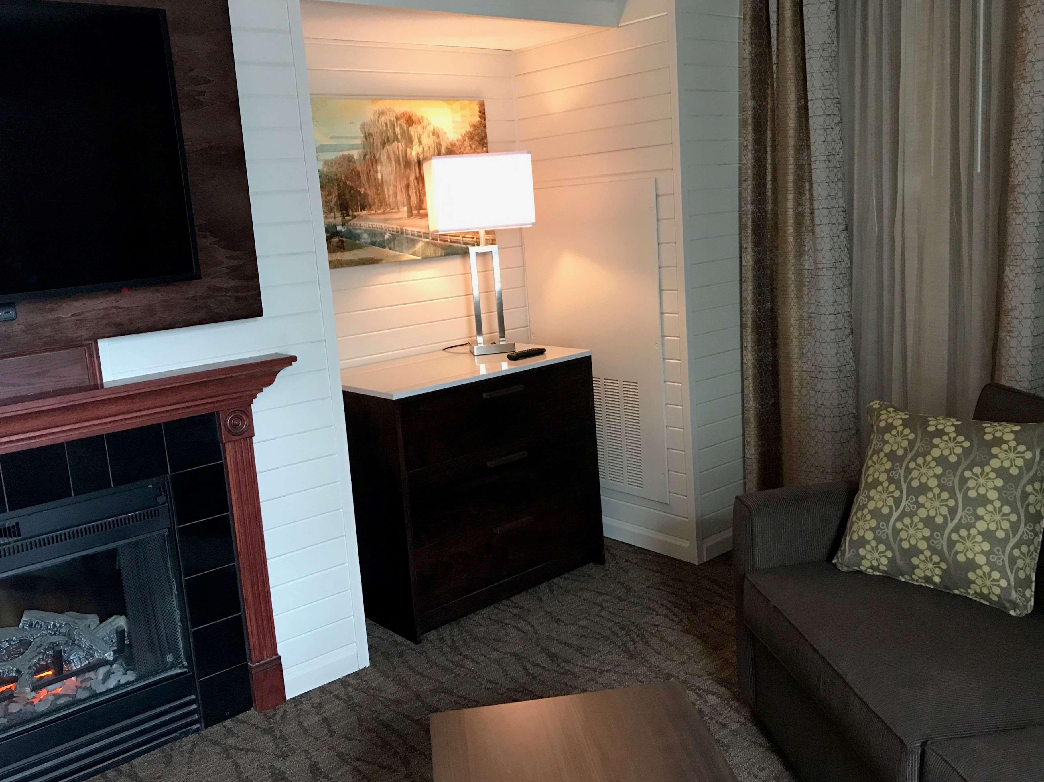 Best Western Premier Bridgewood Hotel Resort Neenah Exterior foto